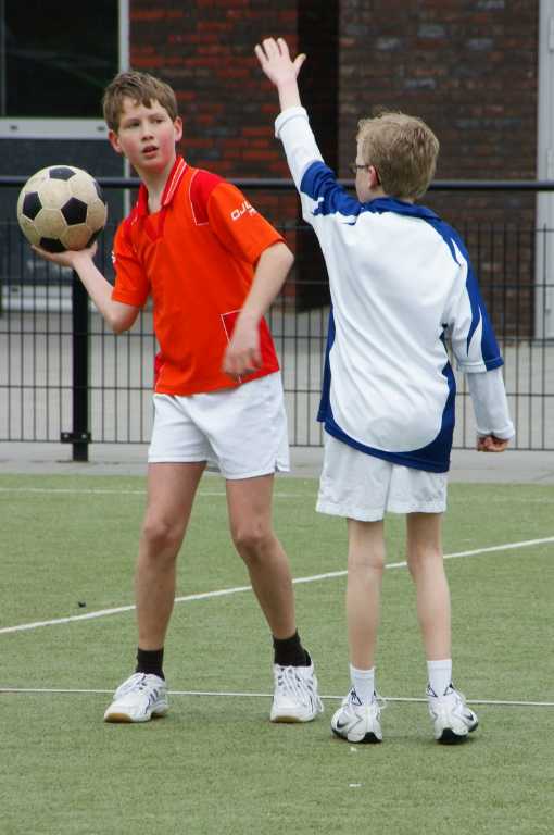 Korfbal E2 10 april 2010 -6.JPG